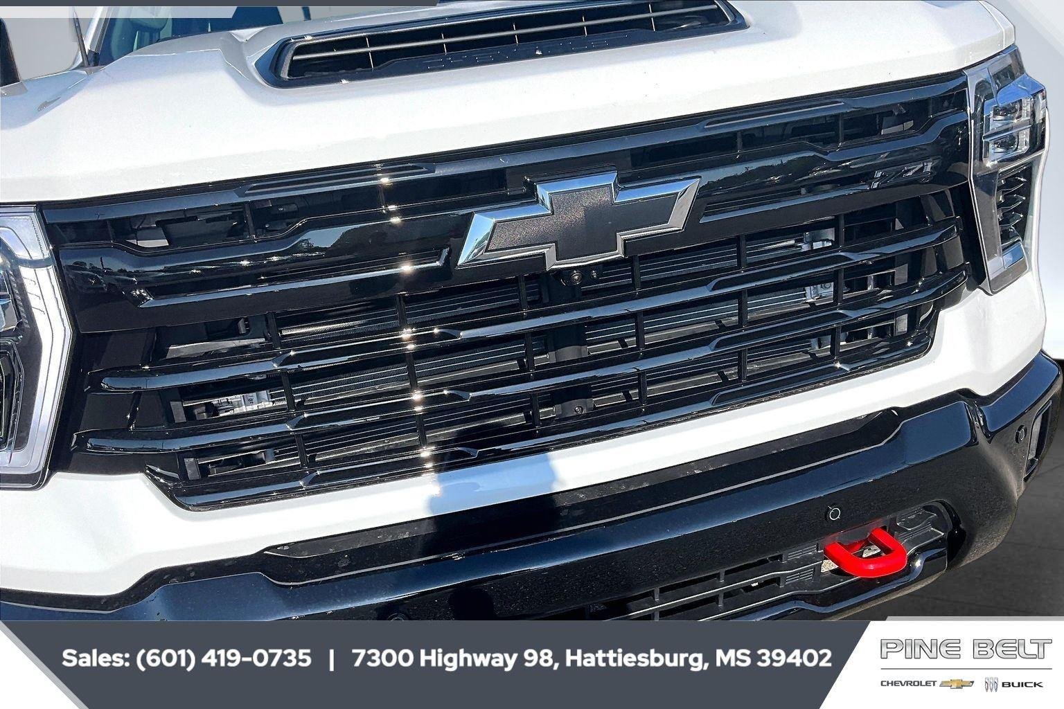 New 2026 Summit White Chevrolet LT image 22
