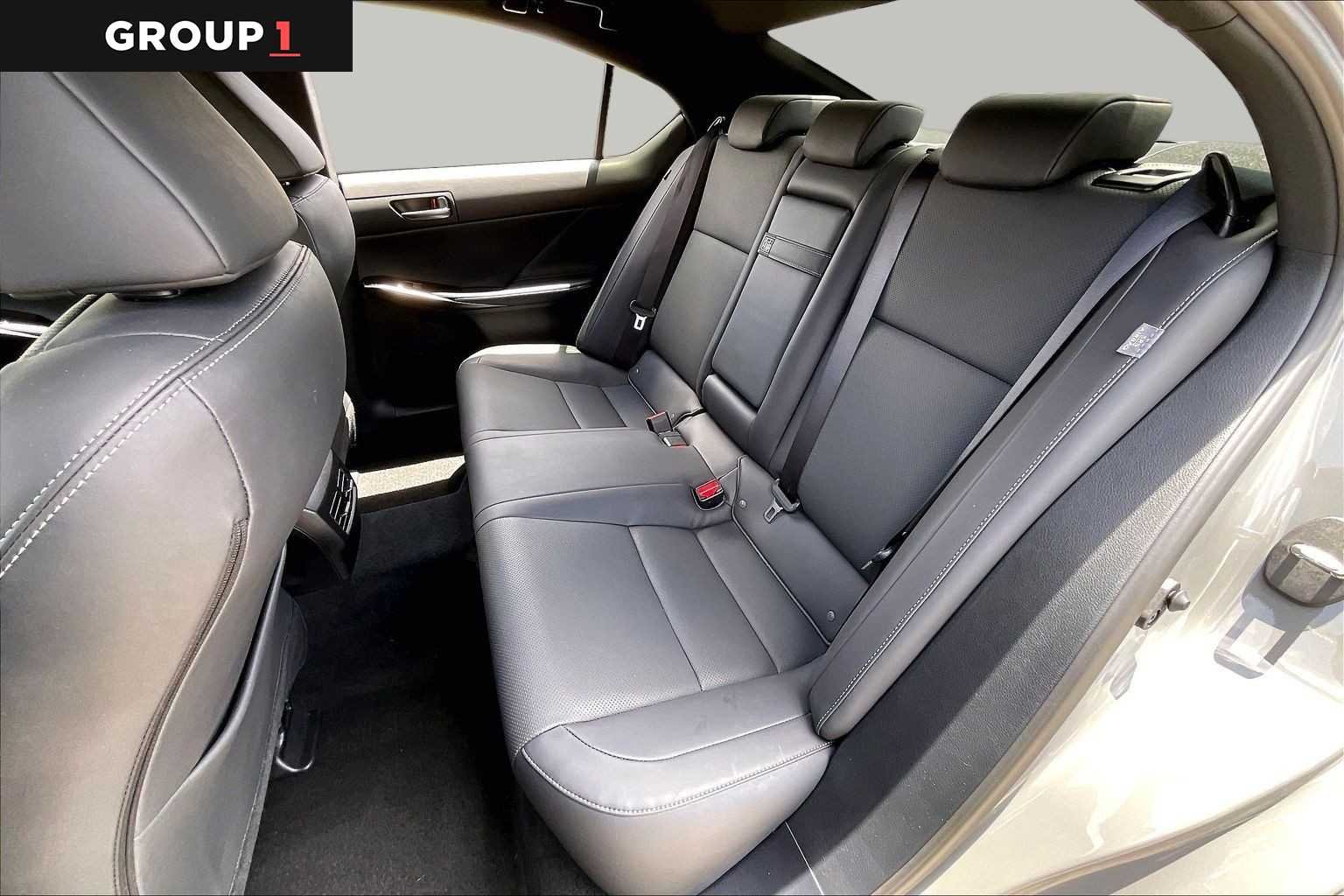 Used 2025 Incognito Lexus F SPORT Design image 19