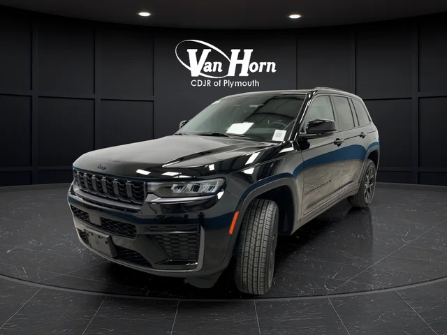New 2026 Diamond Black Crystal Pearl-Coat Exterior Paint Jeep Altitude image 7
