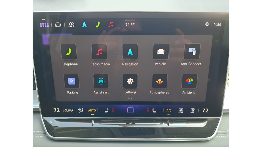 2025 Volkswagen Tiguan SE - Photo 20