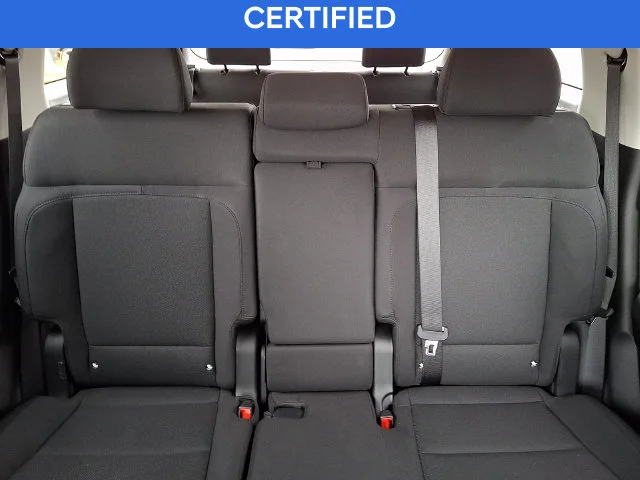 Used 2024 Silver Hyundai SE image 19