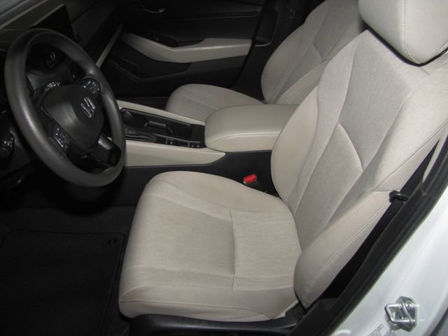 2023 Honda Accord EX - Photo 9