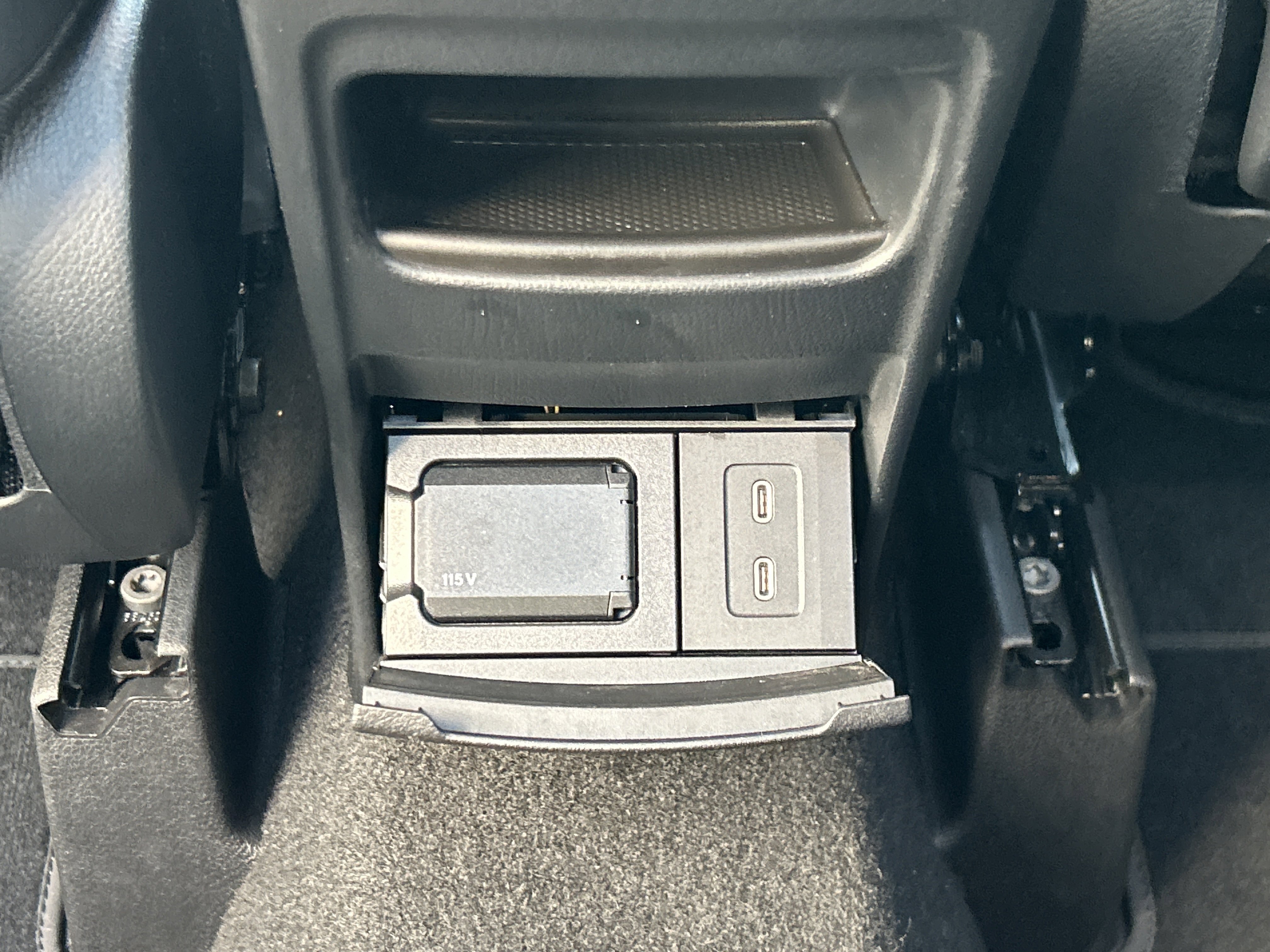 Certified Used 2025 Cirrus Silver Metallic Mercedes-Benz GLA 250 SUV image 41