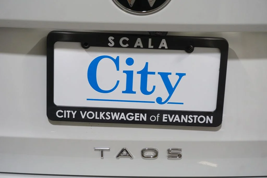 Certified Used 2023 White Volkswagen 1.5T SE image 30