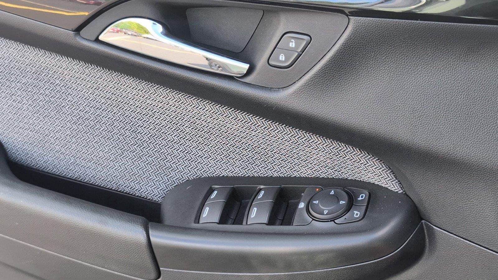 Used 2025 Cacti Green Chevrolet LT image 20