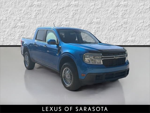 Used 2022 Blue Metallic Ford LARIAT image 1