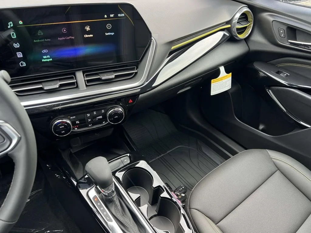 2026 Chevrolet Trax Activ - Photo 24