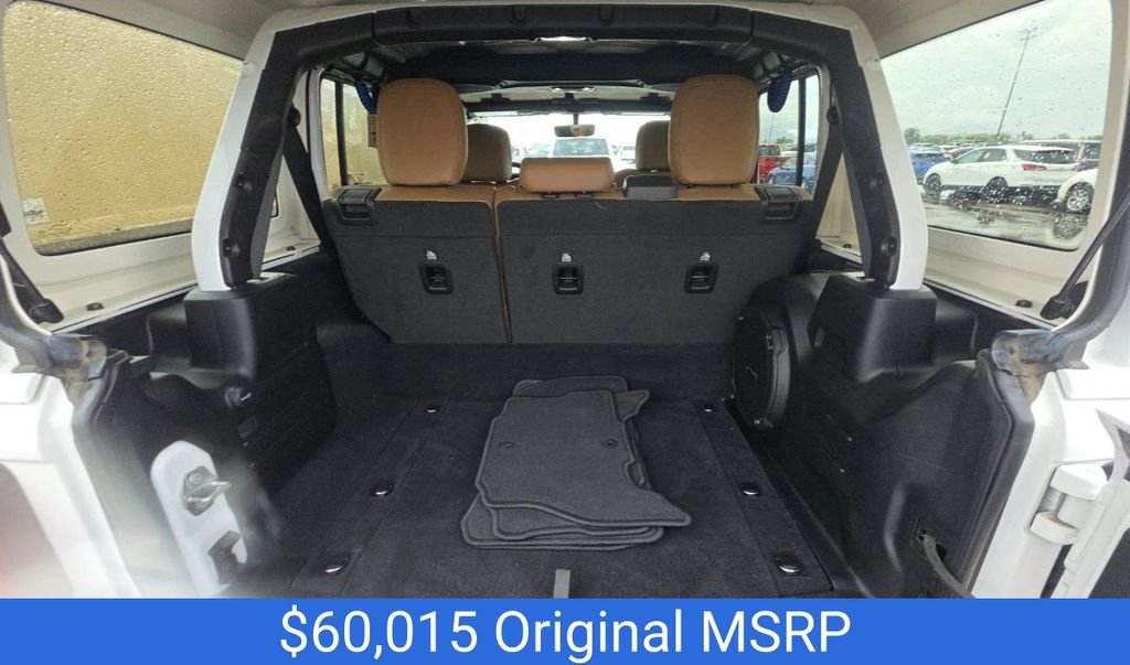 Used 2021 White Jeep Unlimited Rubicon 4xe image 8