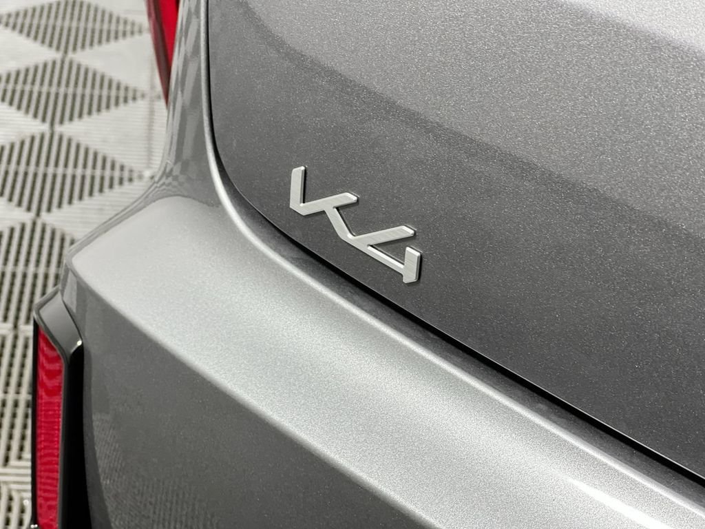 New 2026 Steel Gray Kia GT-Line image 5