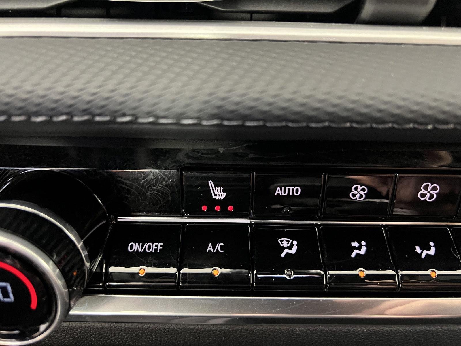 Used 2026 Mosaic Black Metallic Chevrolet AWD LT image 33