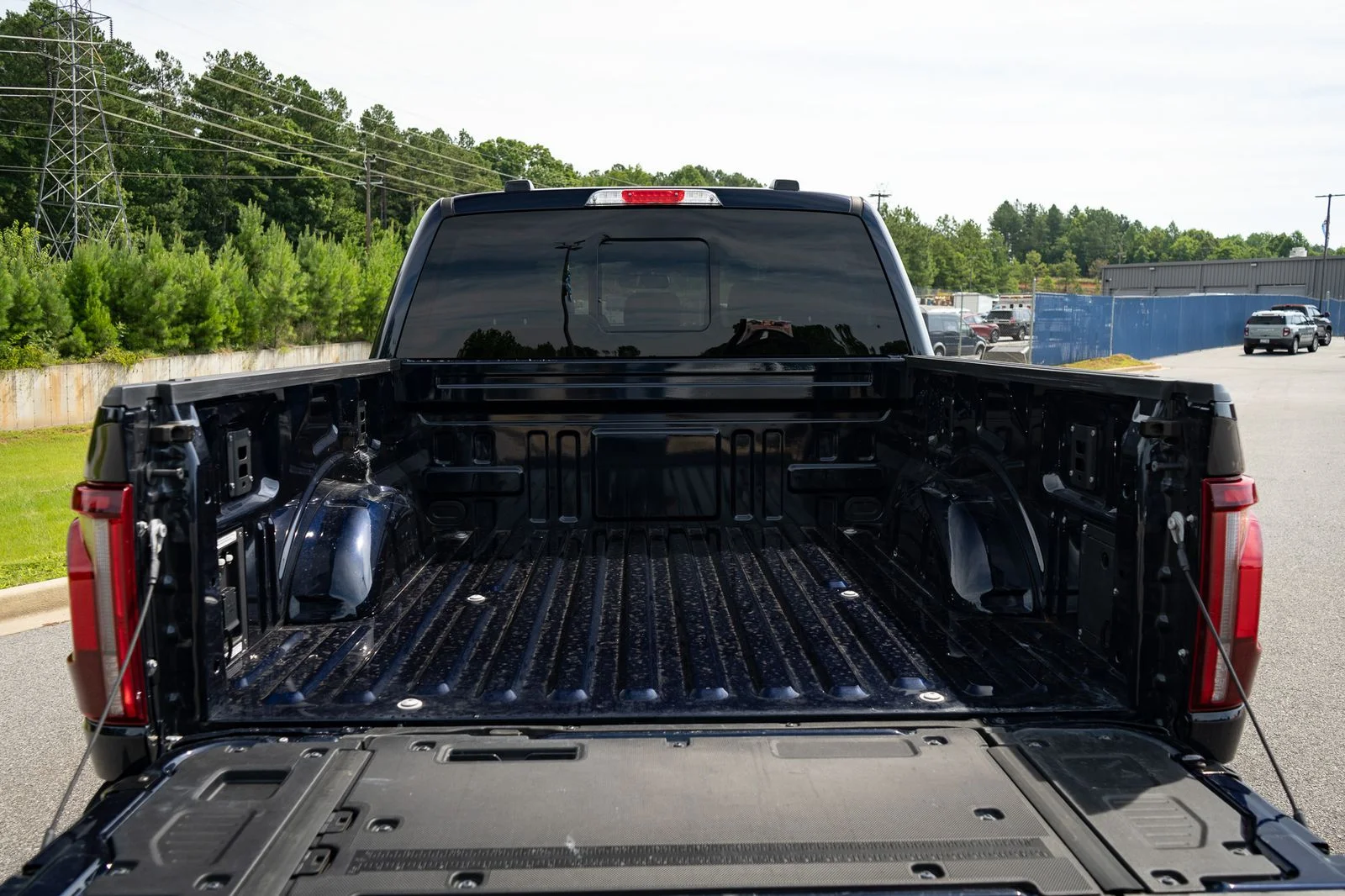 Used 2025 Blue Ford King Ranch image 20