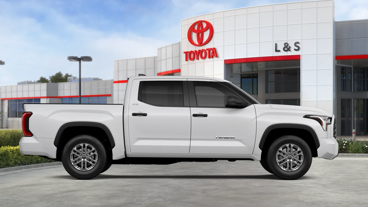 New 2026 Ice Cap Toyota SR5 image 23