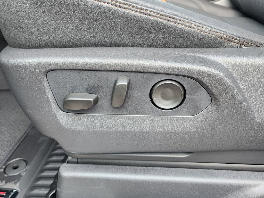 2026 GMC Sierra 1500 AT4 - Photo 19