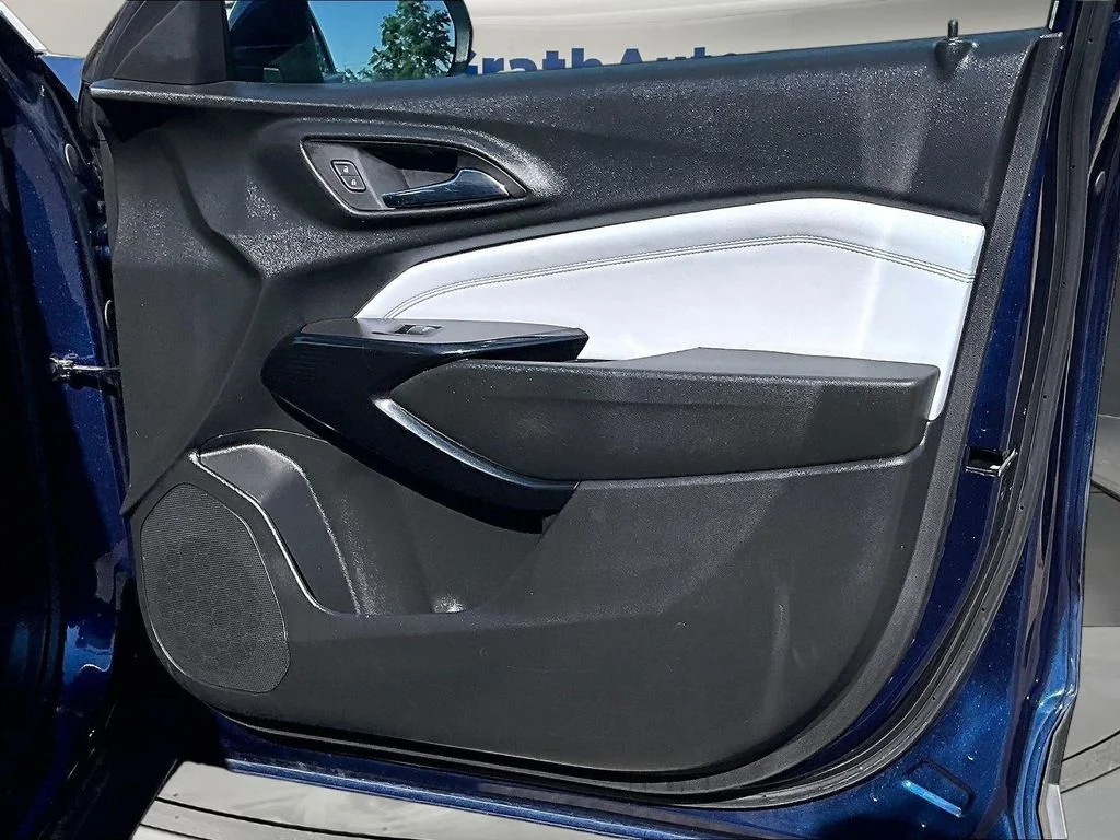 Certified Used 2024 Blue Chevrolet LT image 31