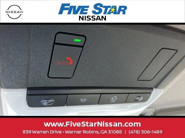 Used 2021 Blue Nissan SV image 18