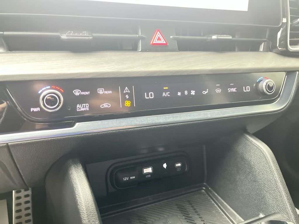Used 2023 Blue Kia X-Pro image 19