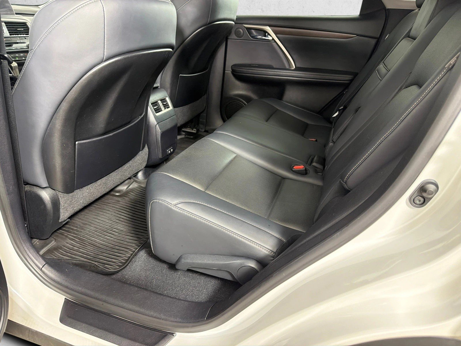 Used 2021 Eminent White Pearl Lexus RX 350 image 22