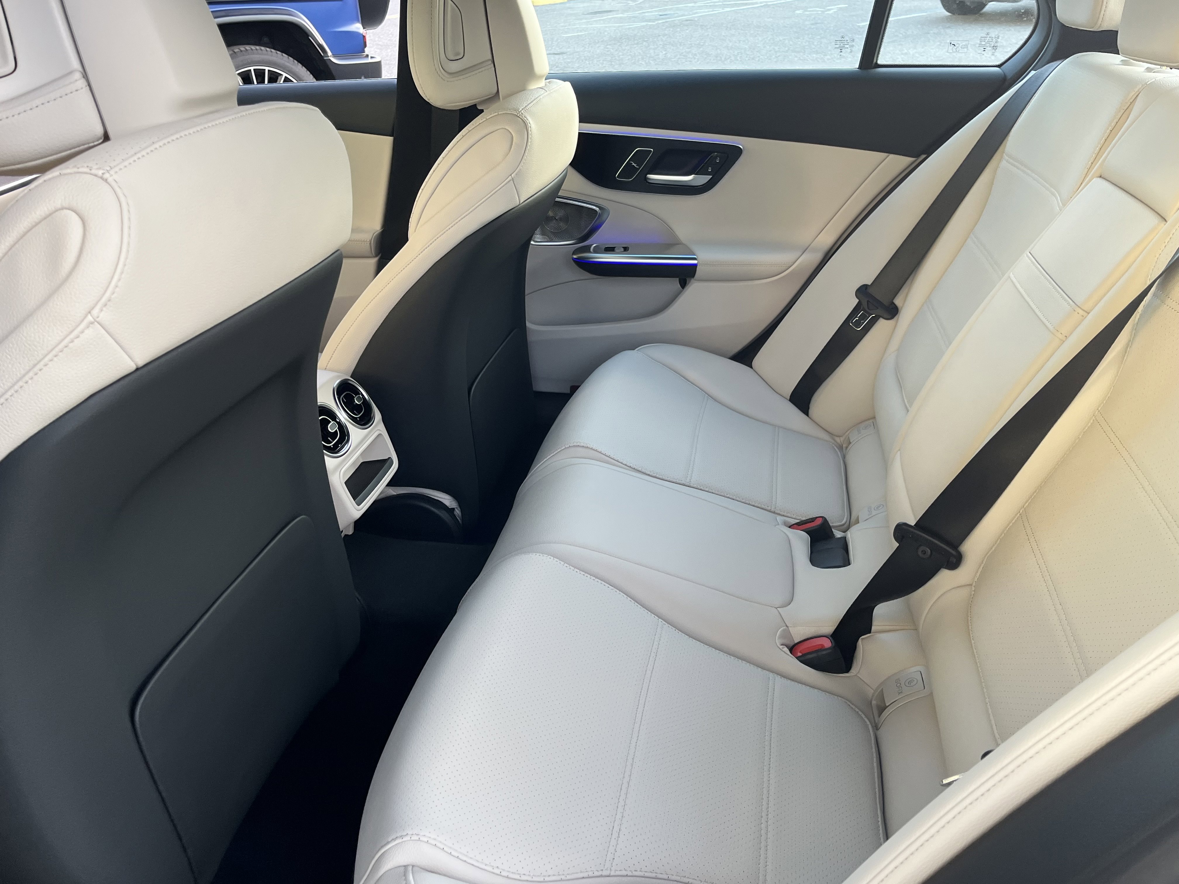 New 2026 POLAR WHITE Mercedes-Benz C 300 image 17