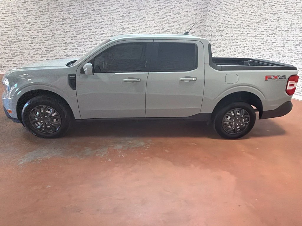 Used 2023 Cactus Ford Lariat image 4