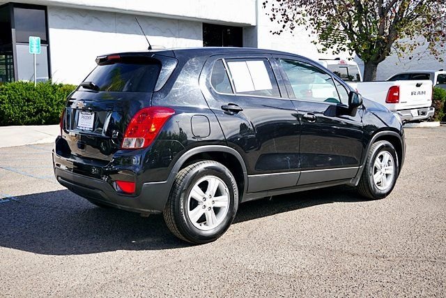 Used 2021 Black Chevrolet LS image 7