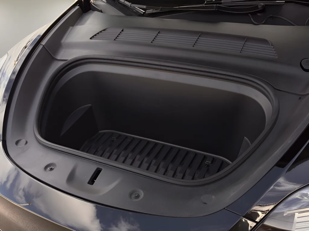 Used 2023 Black Tesla Standard Range image 24