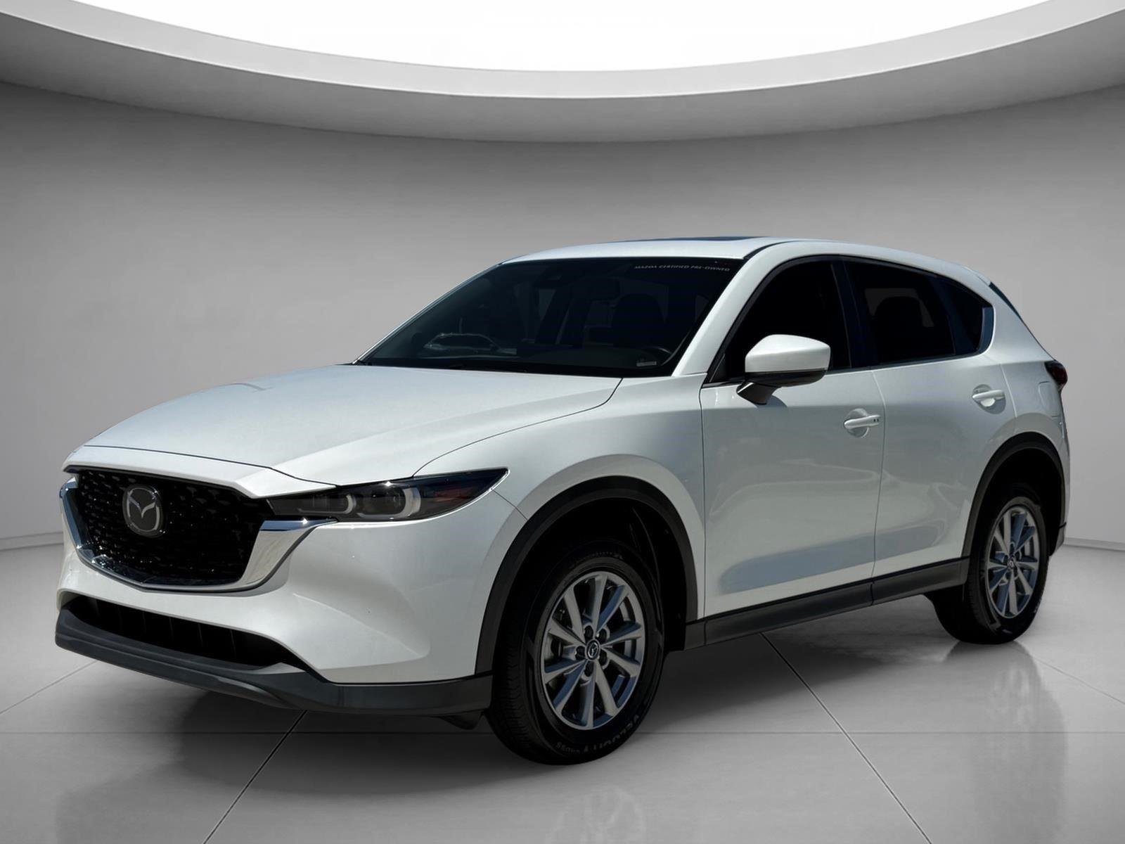 2023 Mazda CX-5 S Preferred package Auto AWD's photo