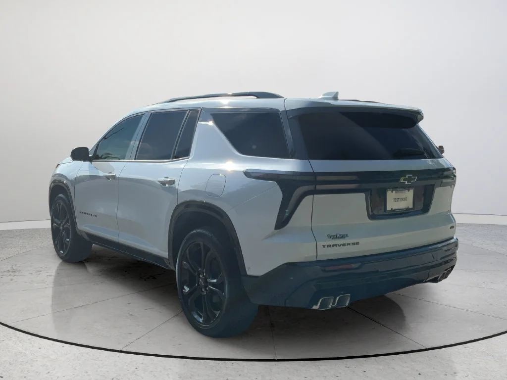 New 2027 Polar White Tricoat Chevrolet RS image 5