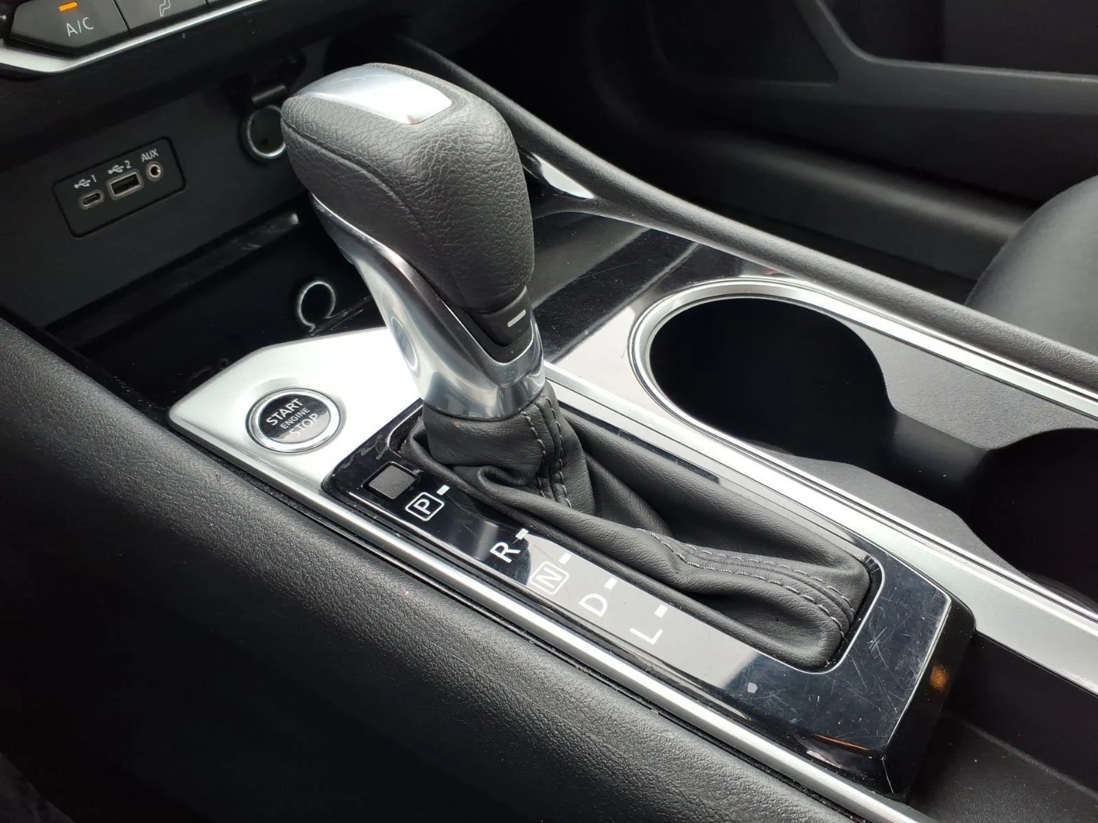 Used 2024 Gun Metallic Nissan 2.5 SV image 6