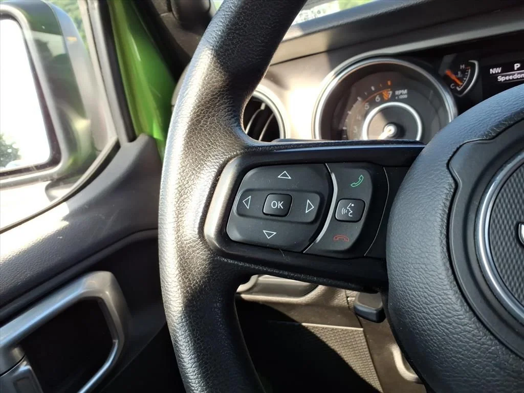 Used 2019 Green Jeep Unlimited Sport image 20