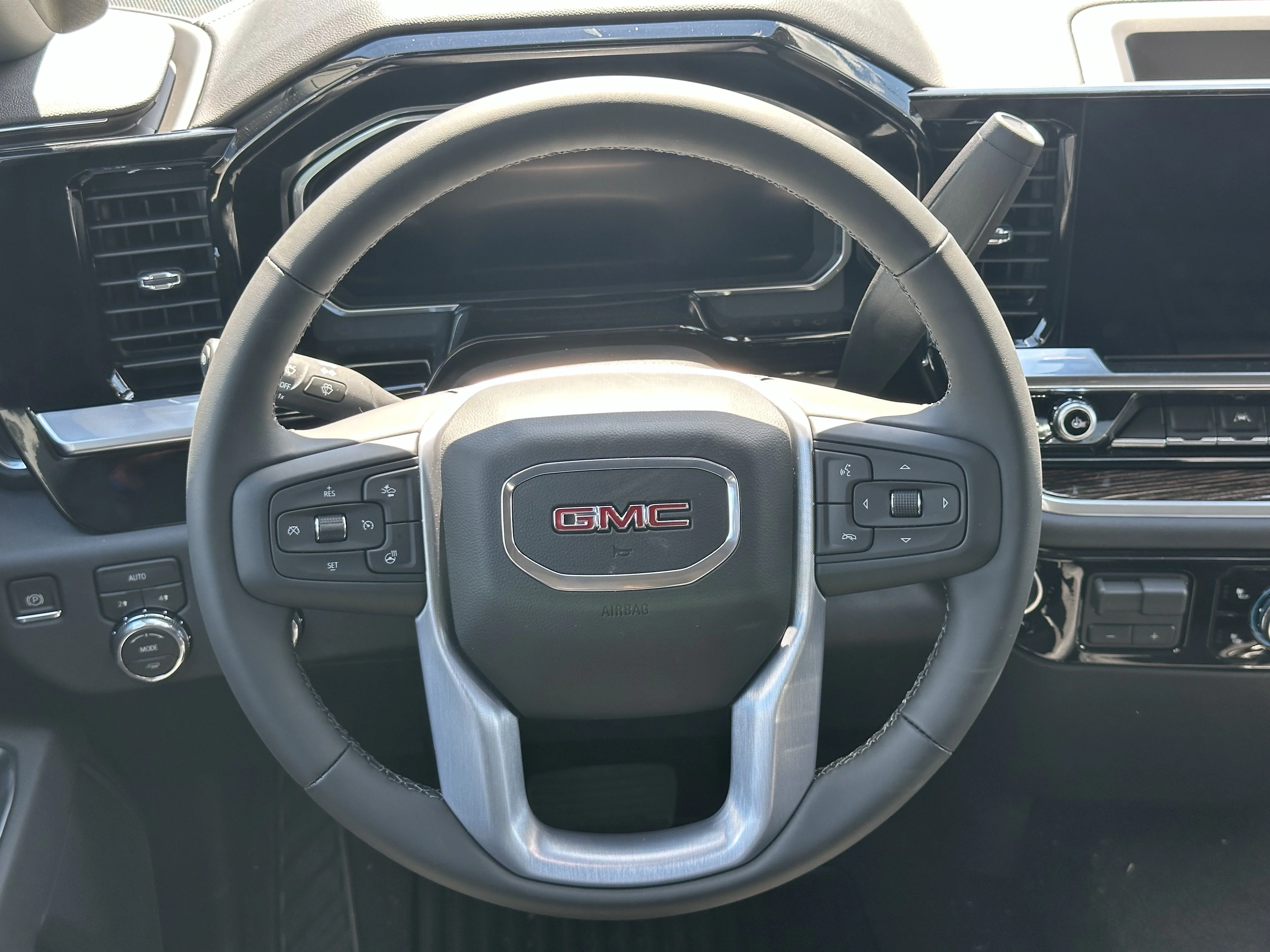 New 2026 Sterling Metallic GMC Elevation image 12