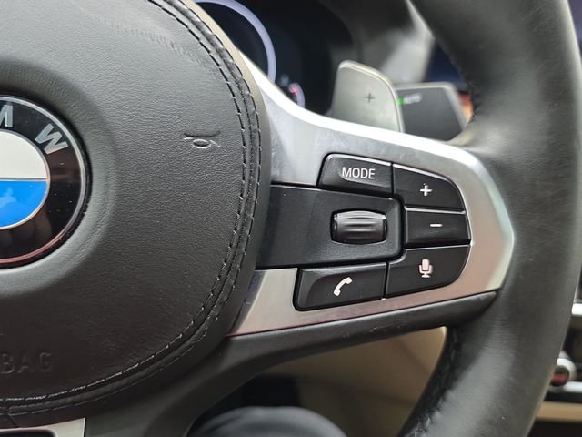 Used 2019 Carbon Black Metallic BMW M550i xDrive image 17