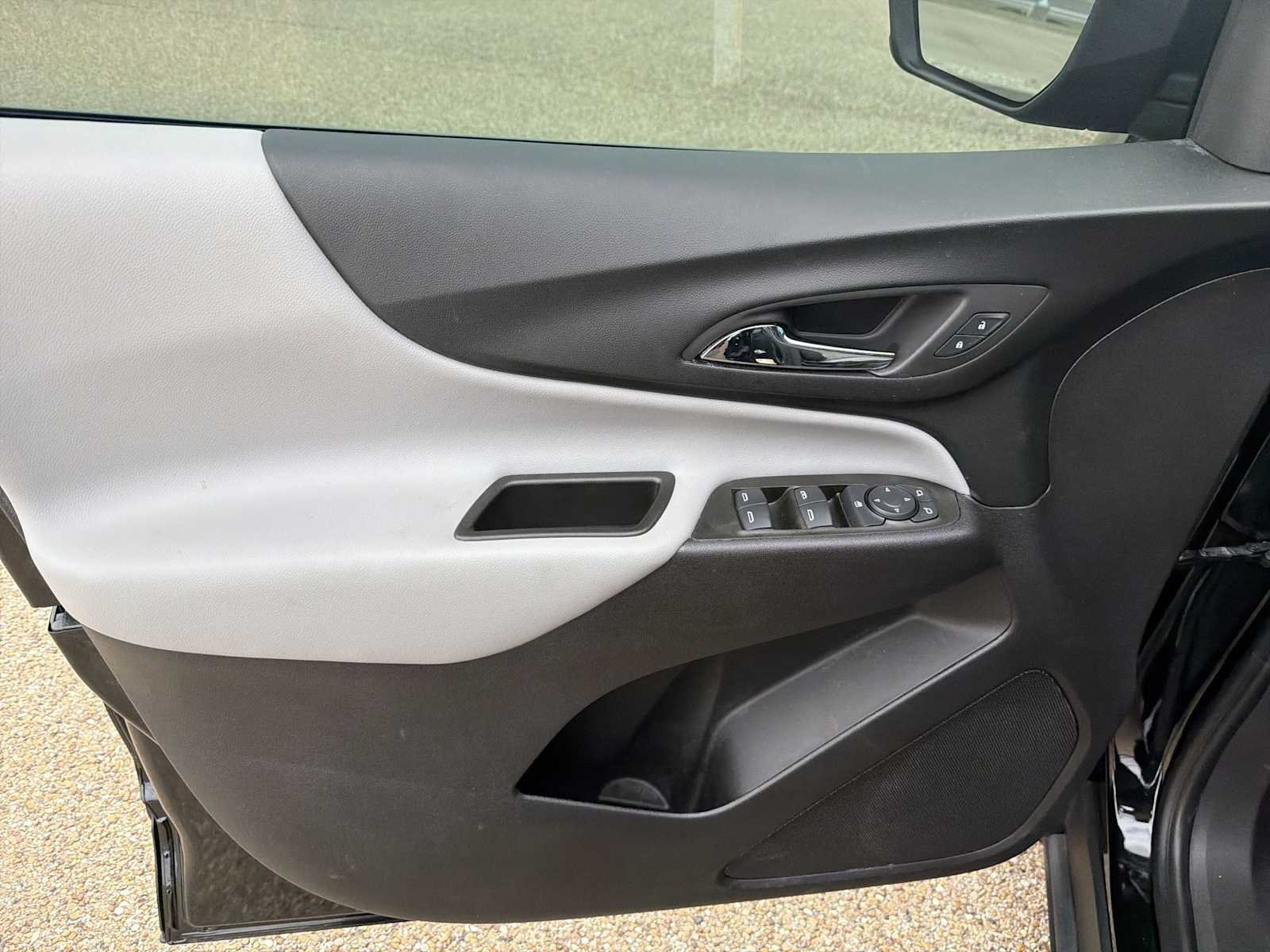 2024 Chevrolet Equinox LS - Photo 22