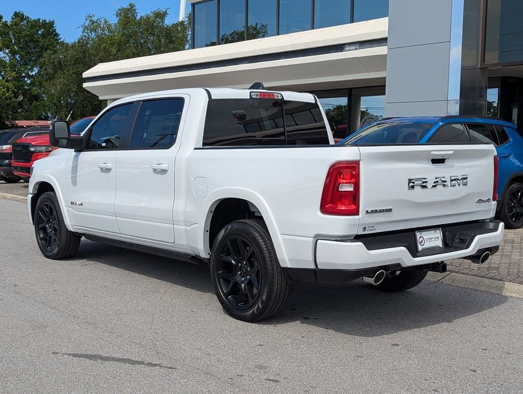 2026 RAM 1500 Laramie - Photo 7