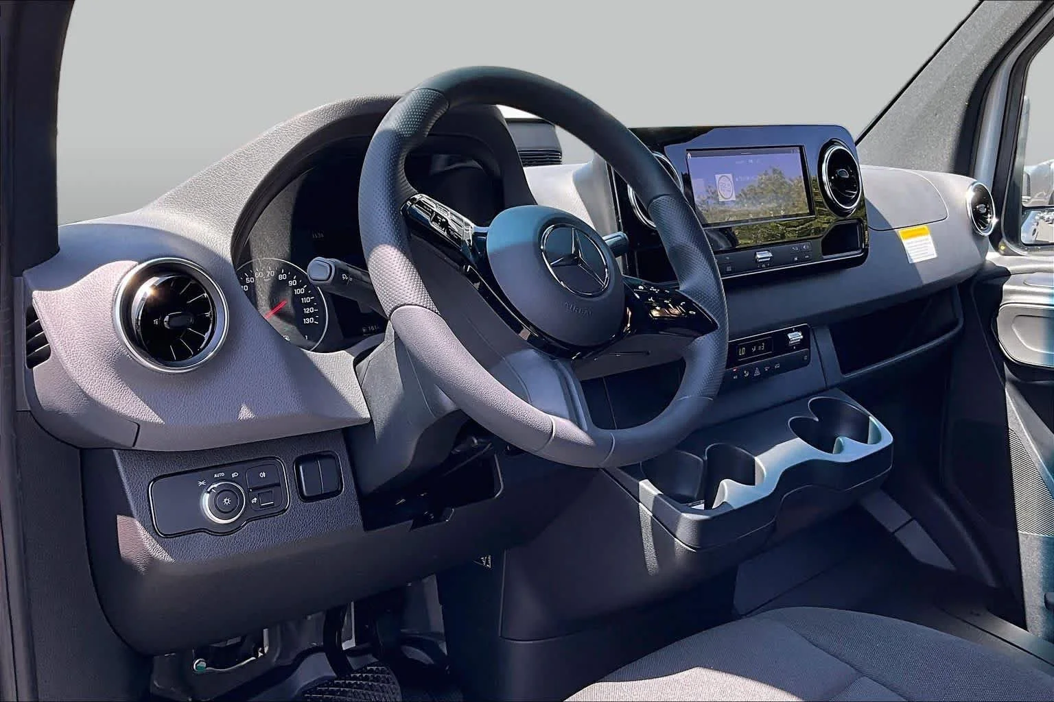 New 2026 Arctic White Mercedes-Benz  image 9