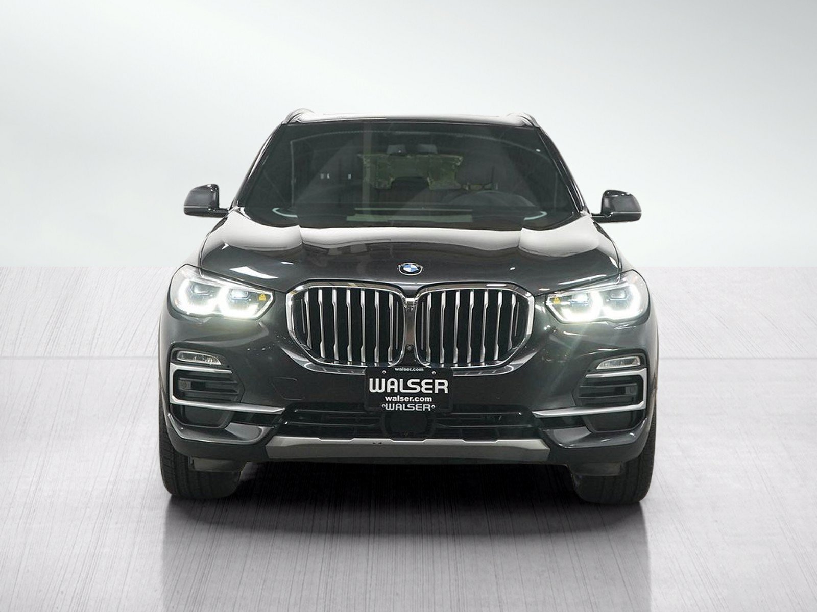 Used 2020 Black BMW xDrive40i image 8