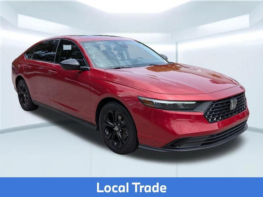 Used 2025 Red Honda SE image 9