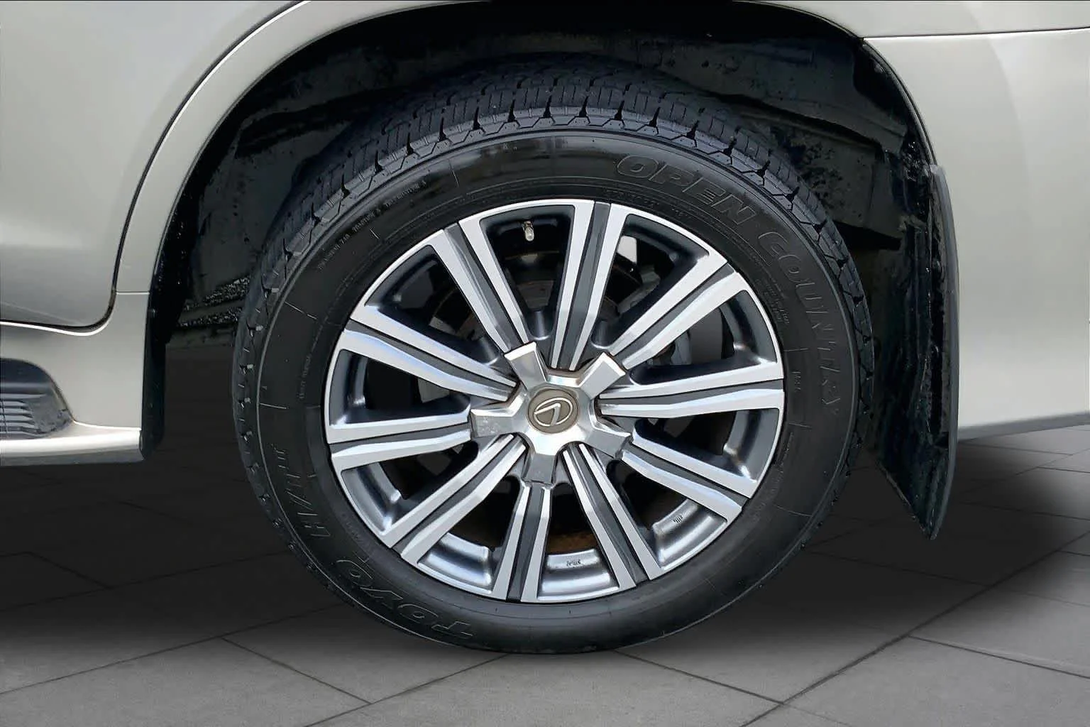Used 2017 Atomic Silver Lexus  image 10