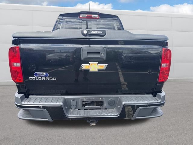 Used 2016 Black Chevrolet Z71 image 4