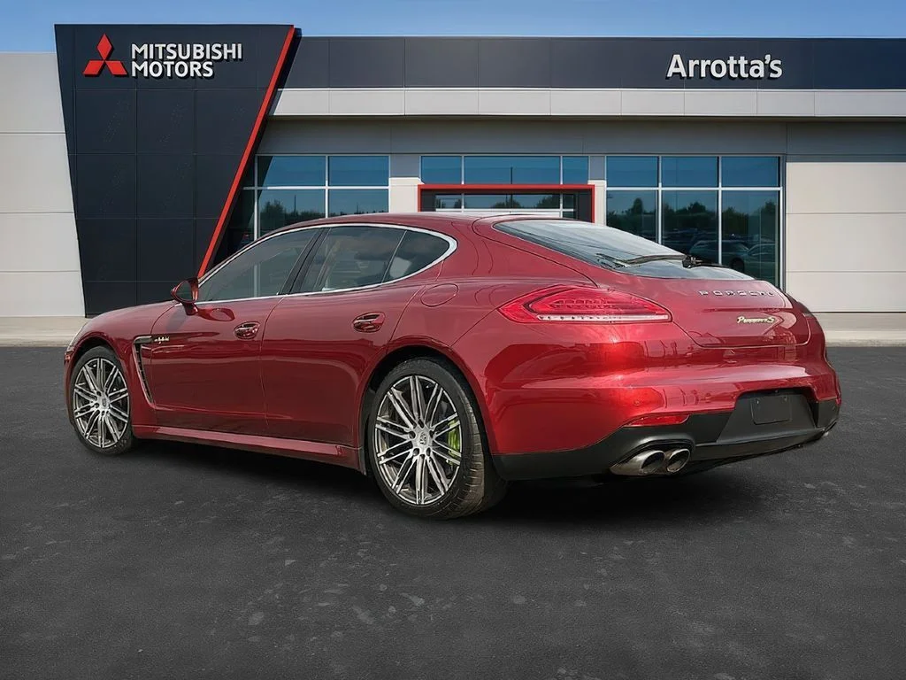 Used 2014 Ruby Red Metallic Porsche S E-Hybrid image 3