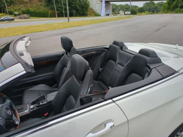 Used 2013 White Mercedes-Benz E 350 image 27