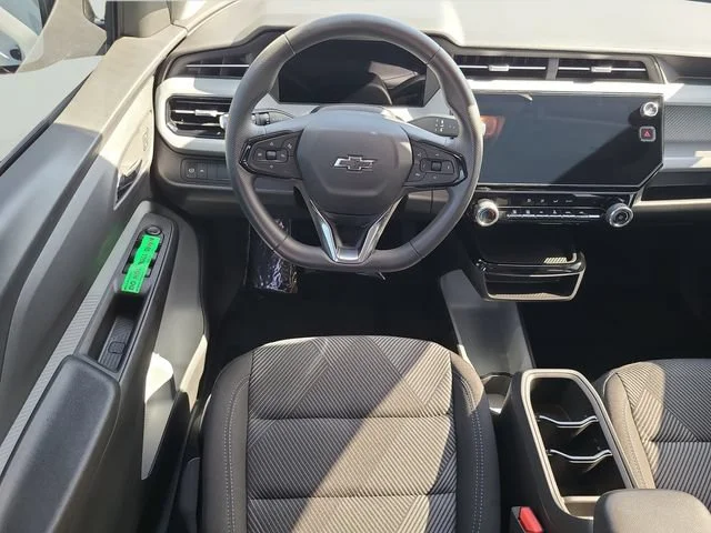 New 2027 Summit White Chevrolet LT image 14