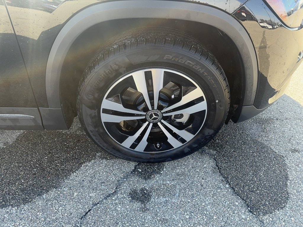 Certified Used 2026 Night Black Mercedes-Benz GLA 250 4MATIC® image 12