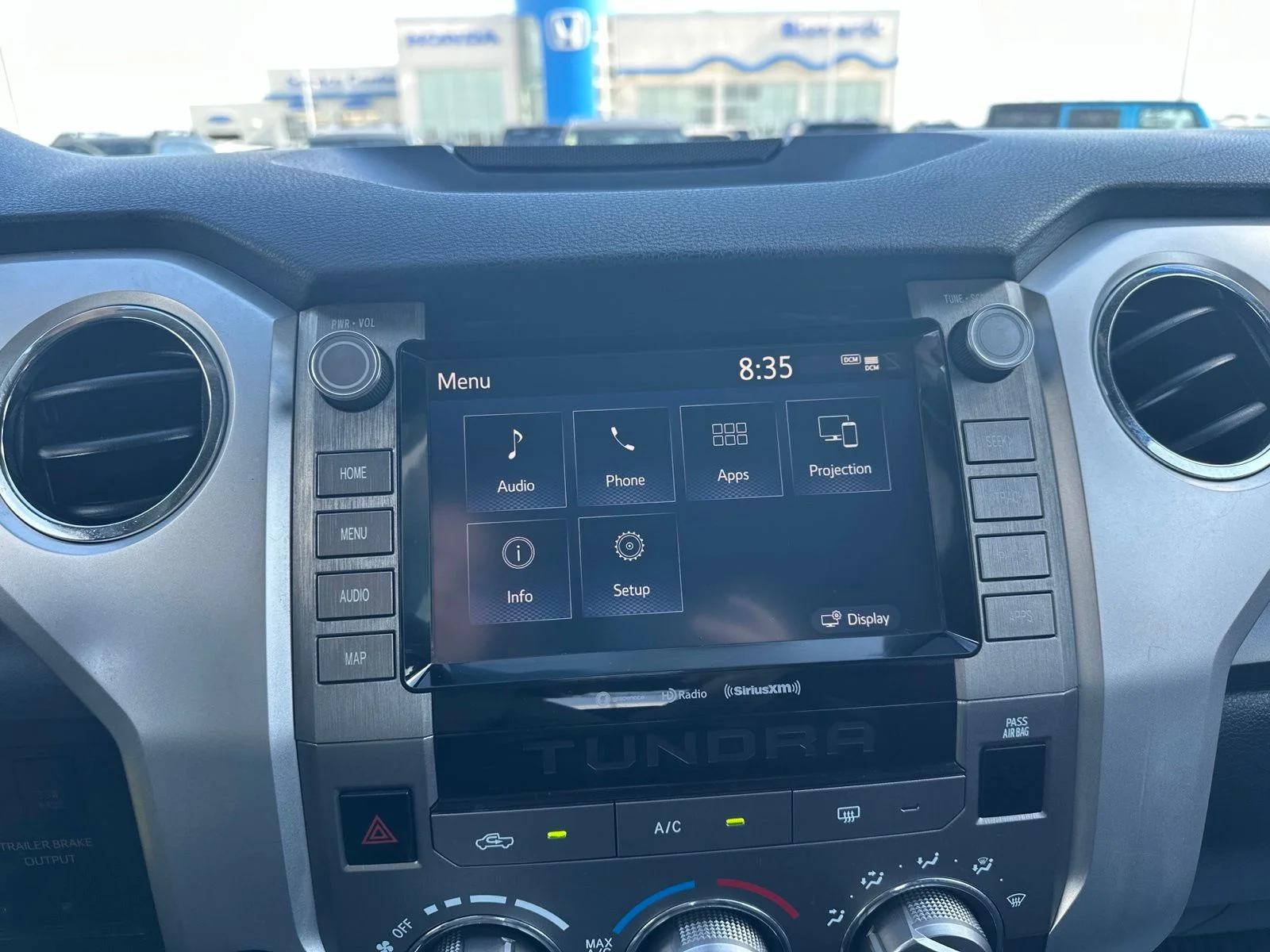 Used 2020 White Toyota SR5 image 54