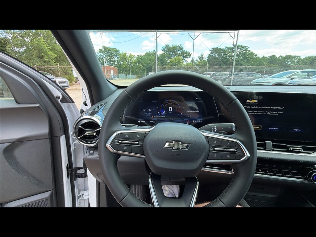 2027 Chevrolet Equinox LT - Photo 11