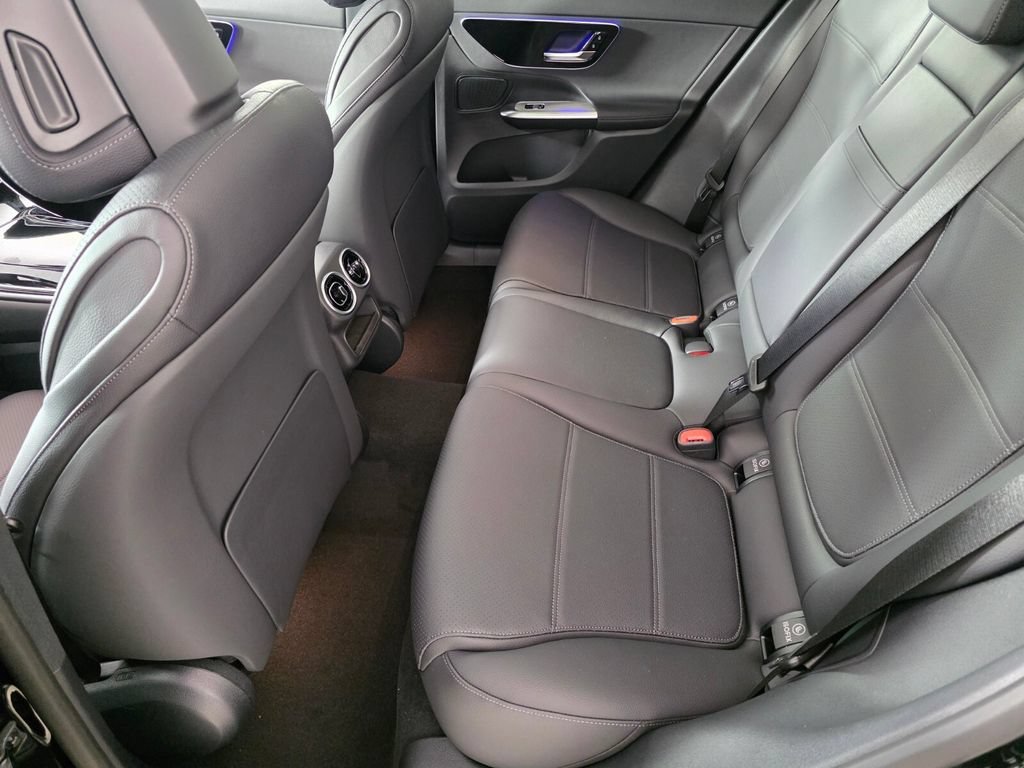 New 2026 Obsidian Black Metallic Mercedes-Benz GLC 300 image 26