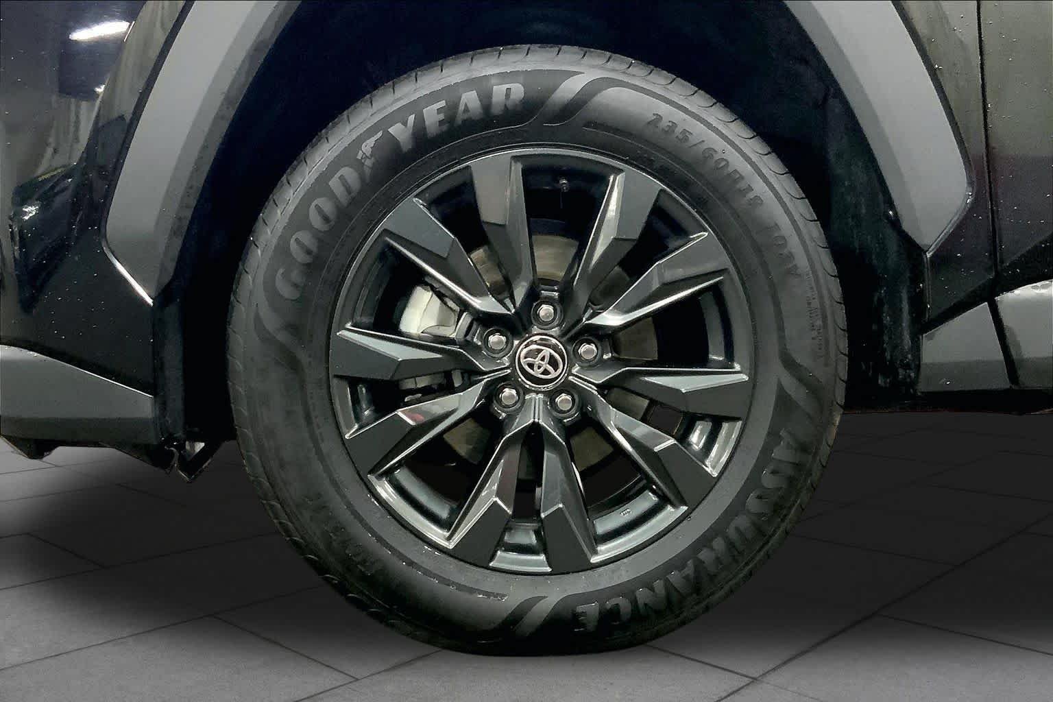 Used 2026 Midnight Black Metallic Toyota XLE Premium image 11
