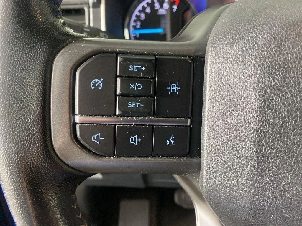 Used 2021 Blue Metallic Ford XLT image 14