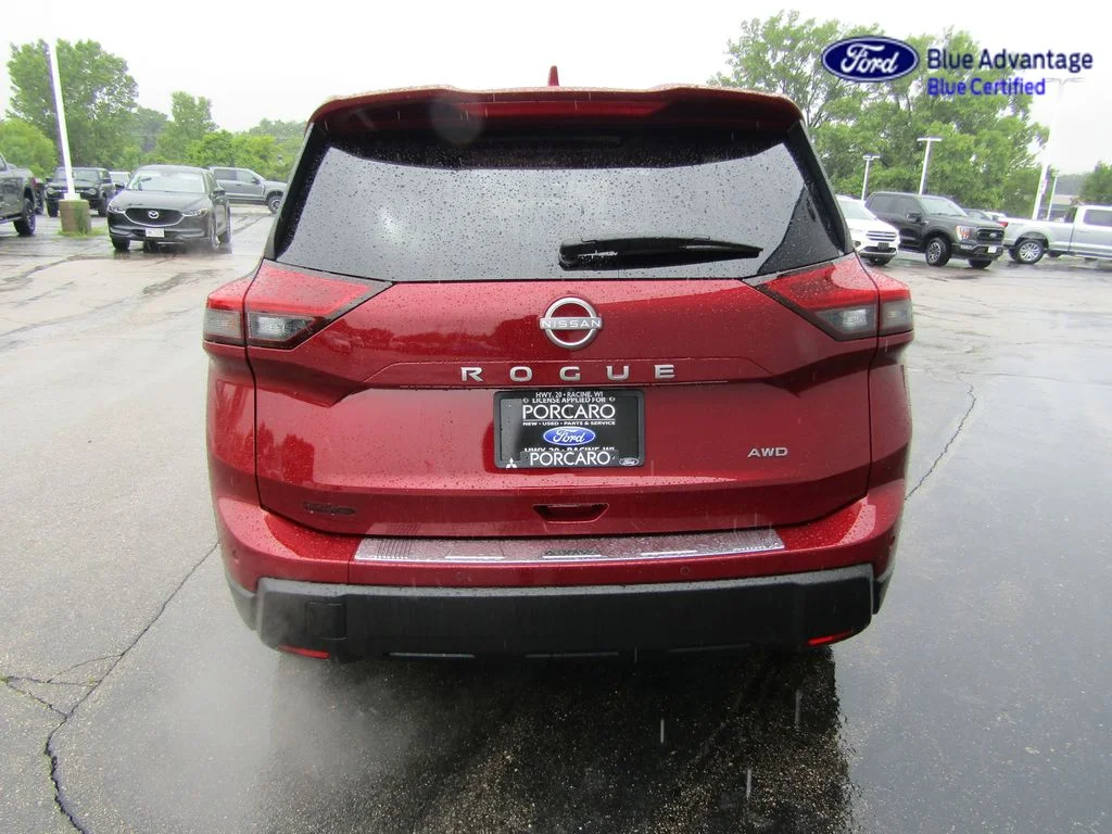Certified Used 2025 Scarlet Ember Nissan SV image 8