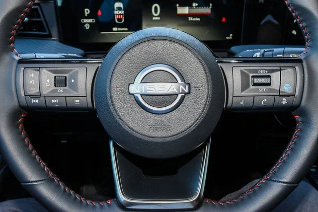 New 2026 Gun Metallic / Scarlet Ember Tintcoat Two-tone Nissan SR image 31