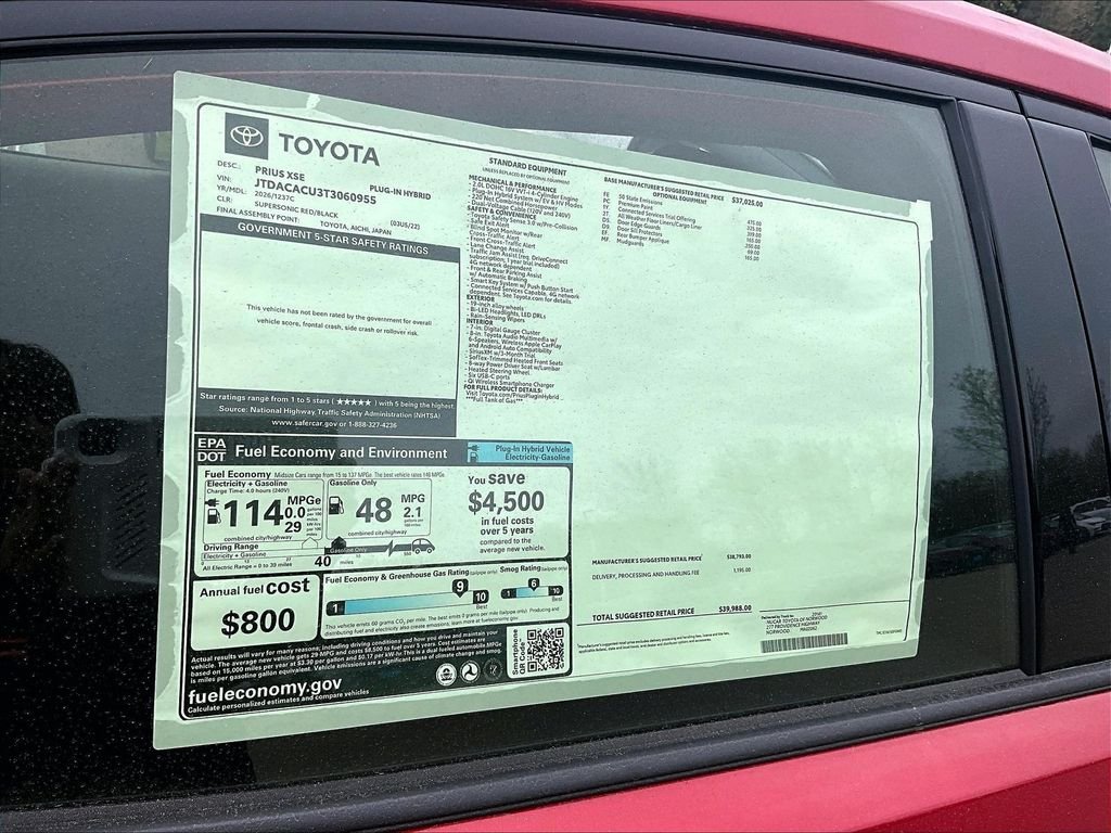 2026 Toyota Prius Plug-in Hybrid XSE - Photo 18